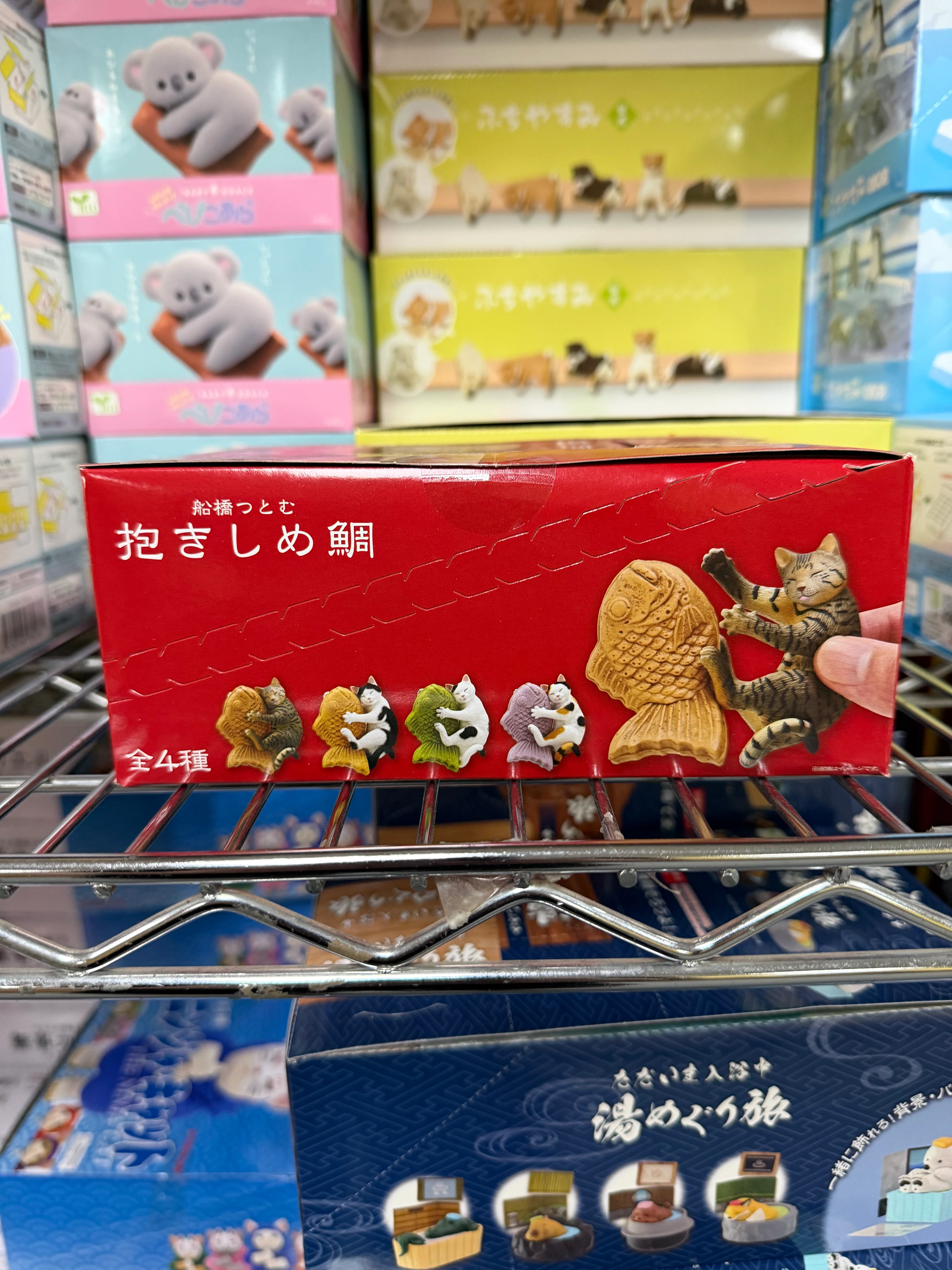 Kitan Club Tsutomu Funabashi Hugging Sea Bream Blind Box Asst (Box of 12) 33285 - Image 3