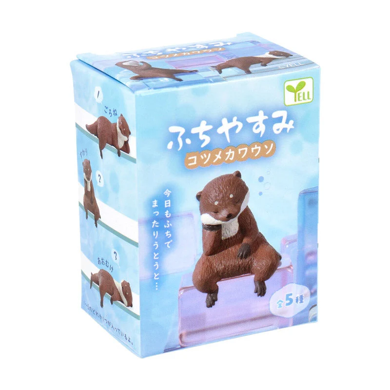 Yell Playful Hanging Small Clawed Otter Blind Box Asst (Box of 10) YE78330 / YL8330 - Image 3
